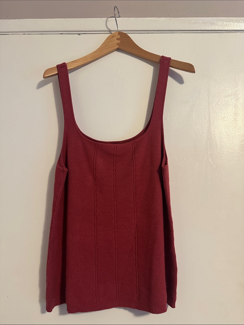 Women’s Ribbed Square-Neck Tank Top - Earth Red